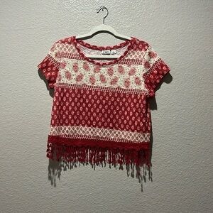 Women’s Paisley Pattern Fringe Top Short Sleeve Red Cream Size Large Boho
